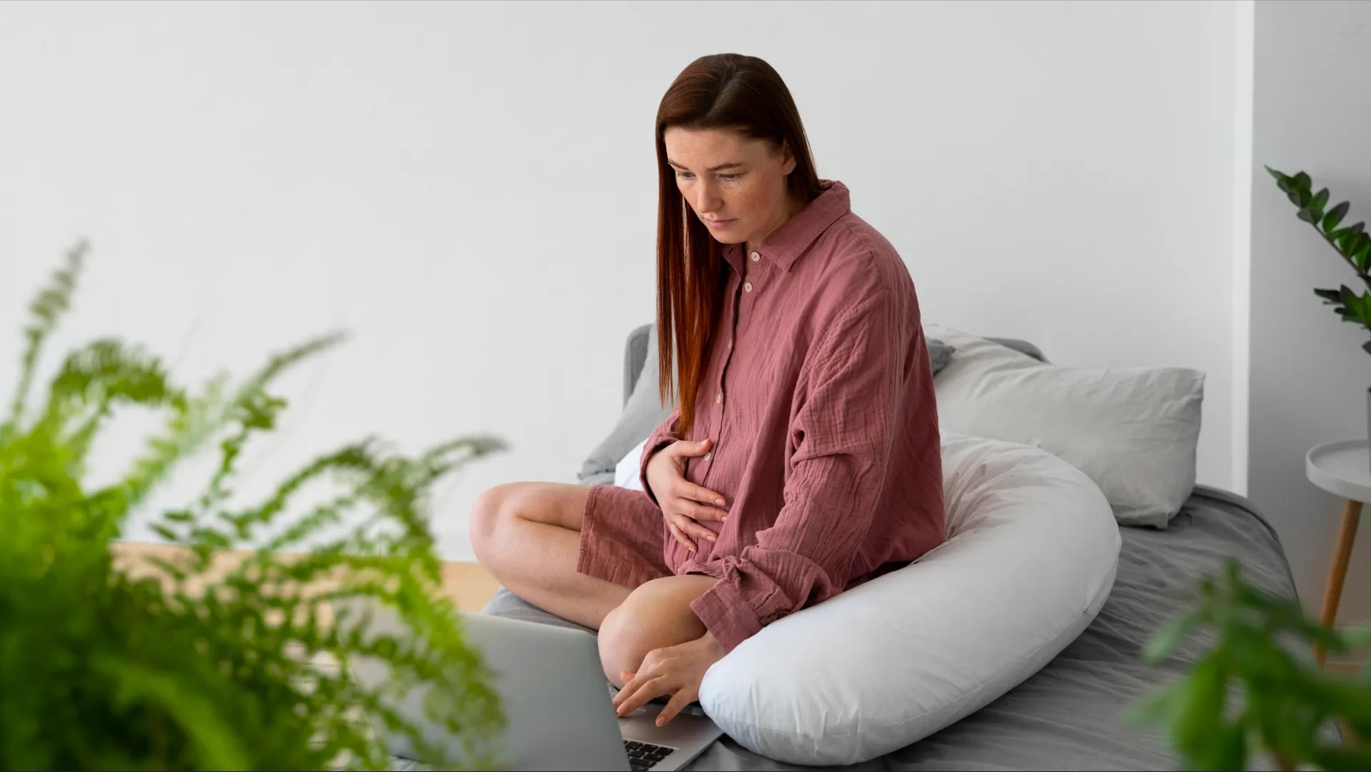 افسردگی در بارداری چیست؟ علائم، علل،درمان